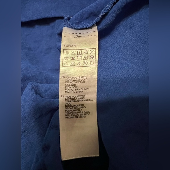 Forever 21 Sleeveless Blouse Women’s Size L Royal Blue Faux Wrap - Picture 6 of 7